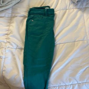 Old navy green rockstar super skinny Capri pants